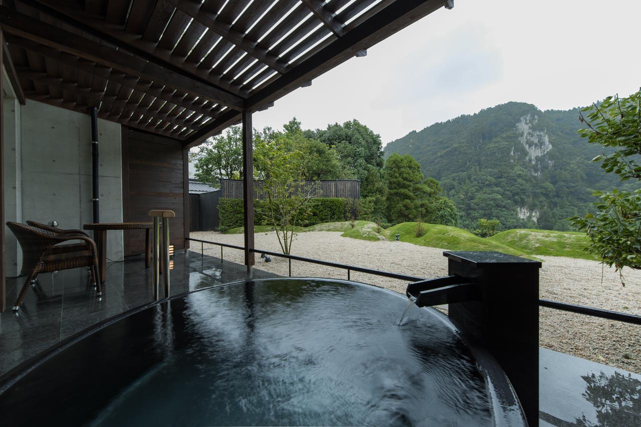 Okuhita Onsen Umehibiki Hotel Exterior photo