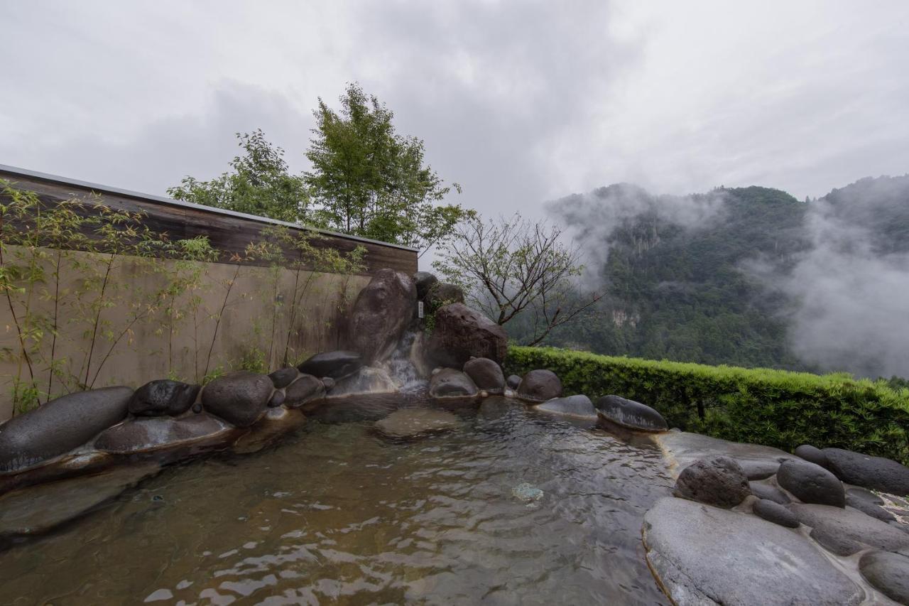 Okuhita Onsen Umehibiki Hotel Exterior photo